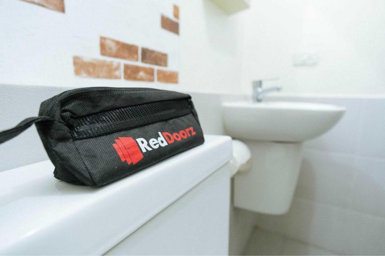 Reddoorz Syariah Near Rs Harapan Bunda Banda Aceh Hotel Geutieue Buitenkant foto